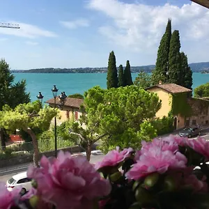 Guest house Taverna, Gardone Riviera