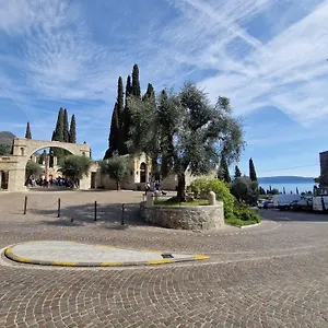 Apartment Al Vittoriale Da Maja, Gardone Riviera